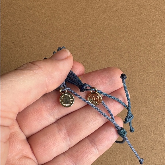 PURA VIDA Bracelets Adjustable Stackable Lot of 2
Bohemian Style Festival - Picture 3 of 3